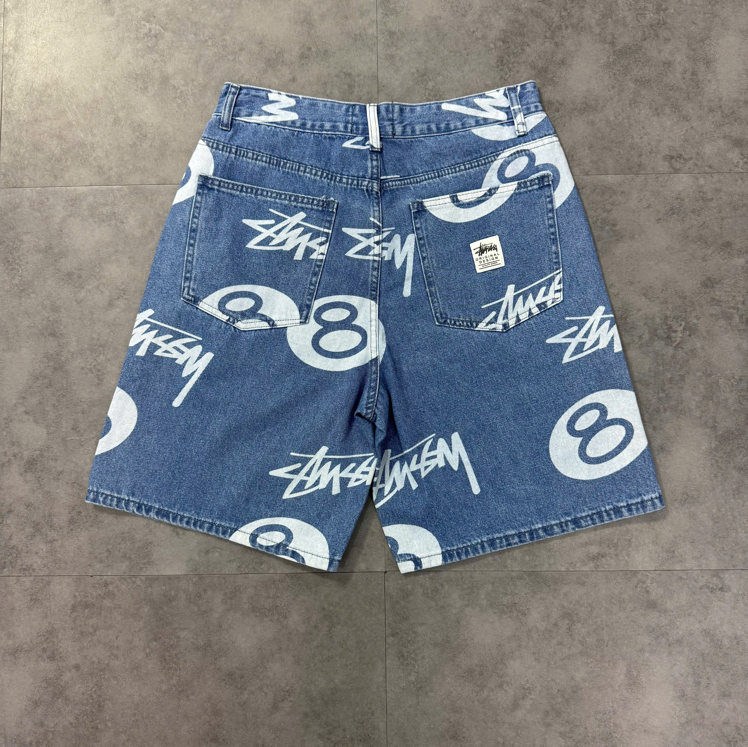 z6869305979189_30e19ea94e8732d5b6d645e3eee872ef